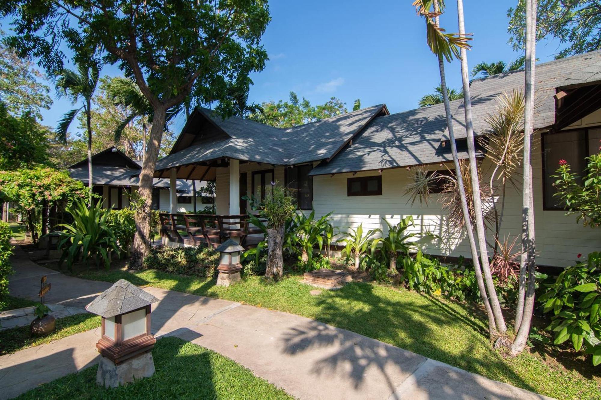 Fisherman'S Resort Haad Chao Samran Ngoại thất bức ảnh