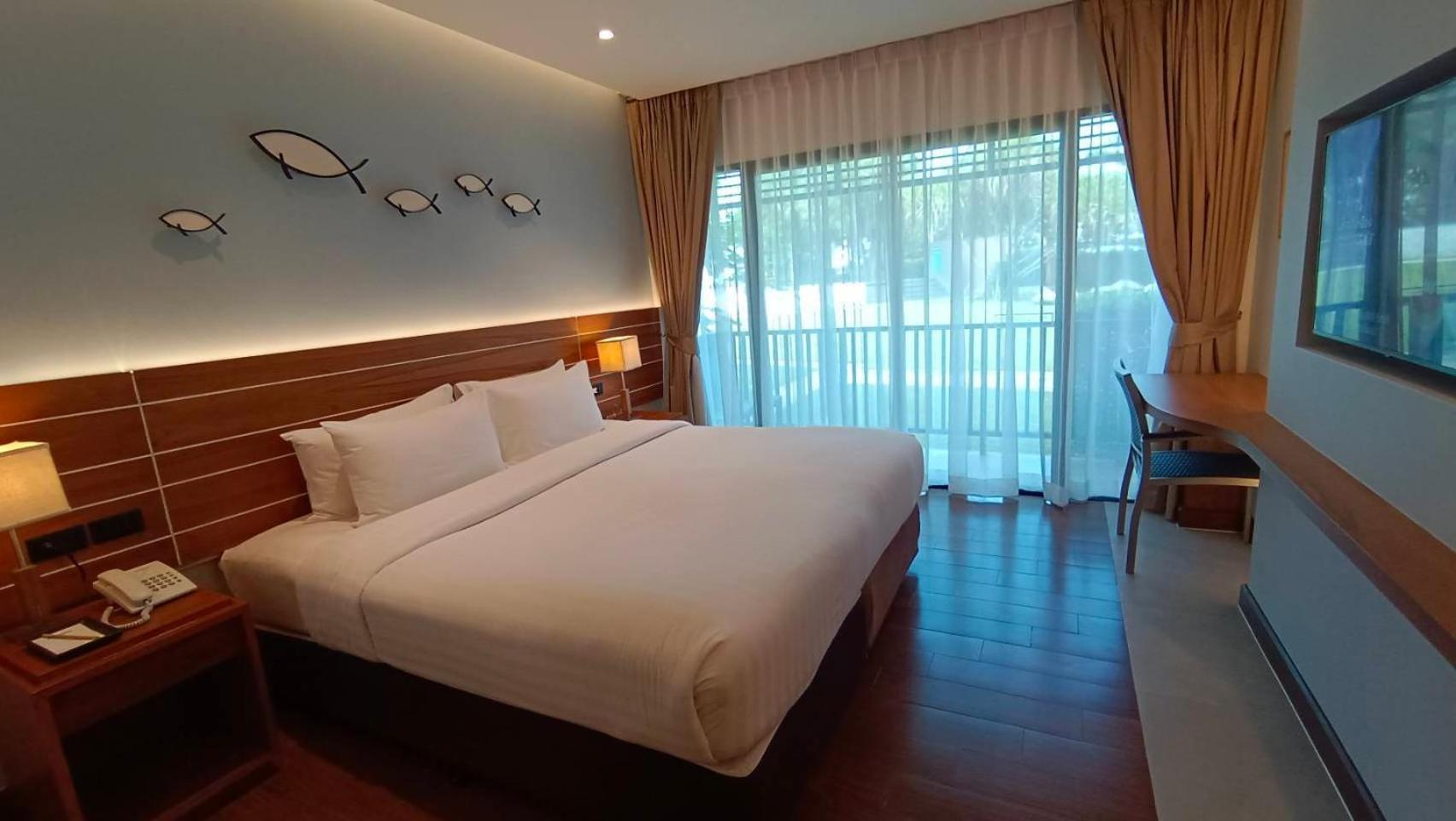 Fisherman'S Resort Haad Chao Samran Ngoại thất bức ảnh