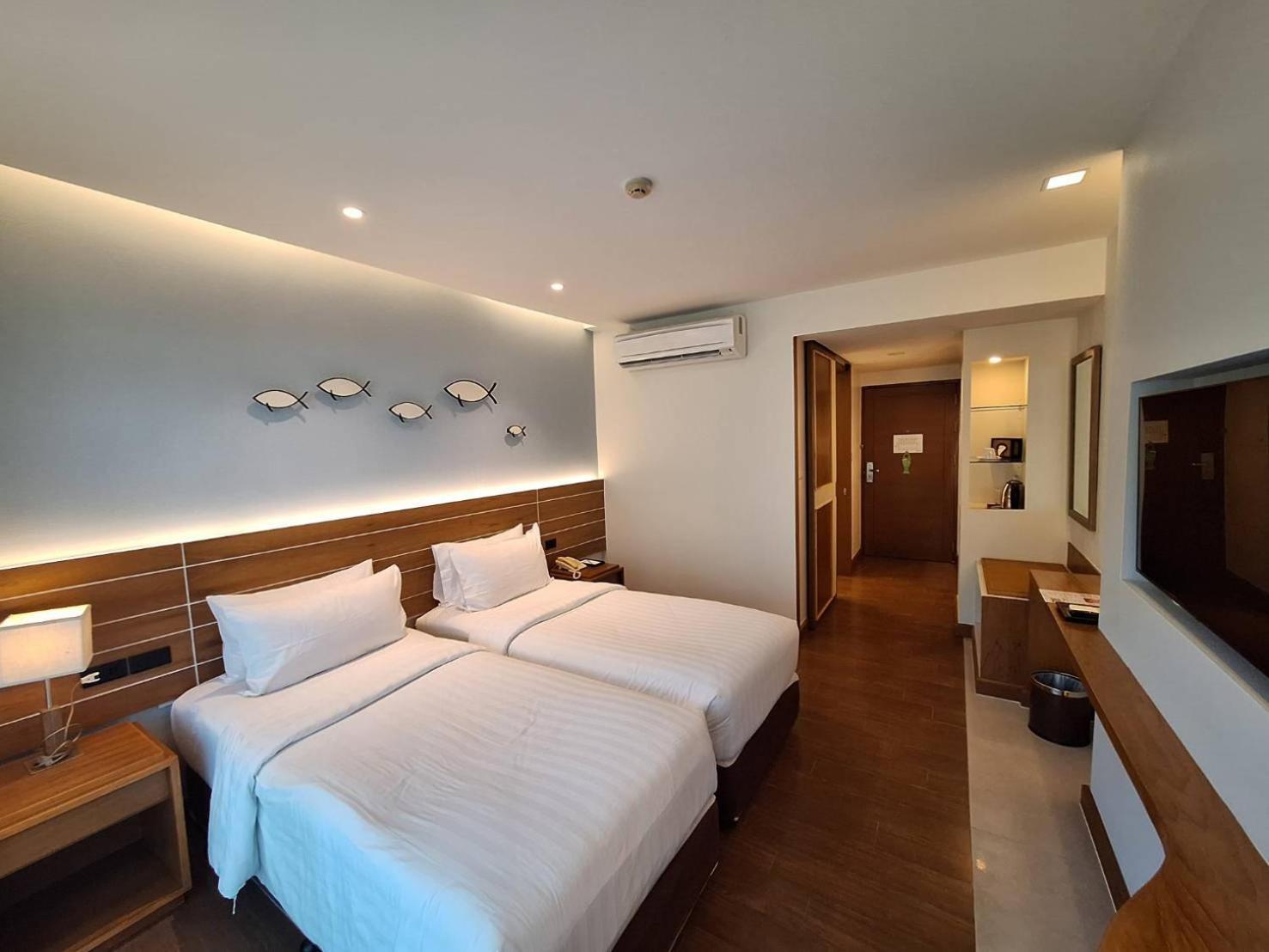 Fisherman'S Resort Haad Chao Samran Ngoại thất bức ảnh