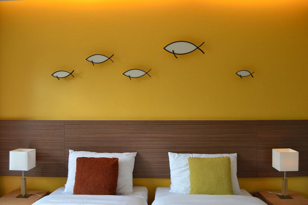 Fisherman'S Resort Haad Chao Samran Ngoại thất bức ảnh