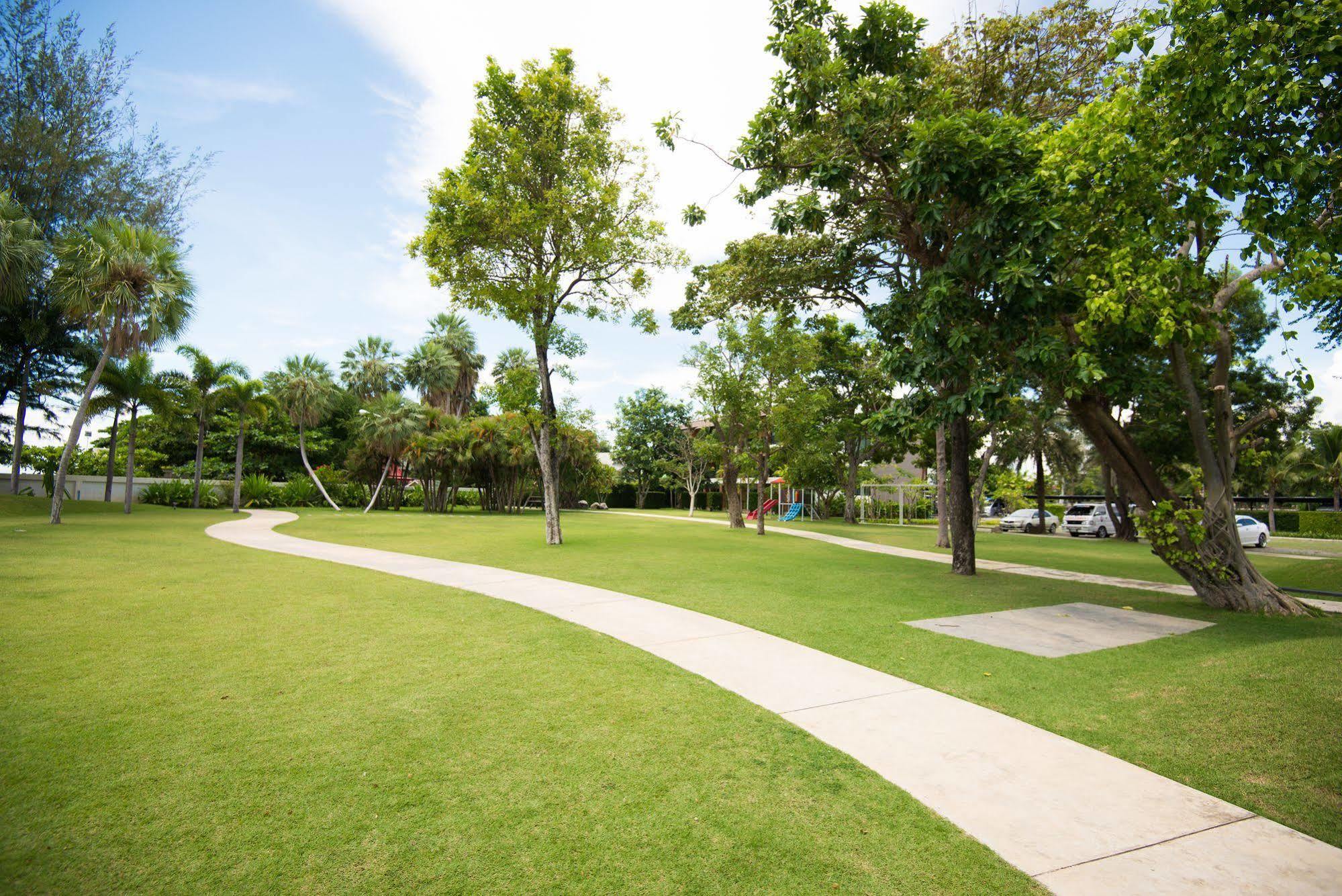 Fisherman'S Resort Haad Chao Samran Ngoại thất bức ảnh