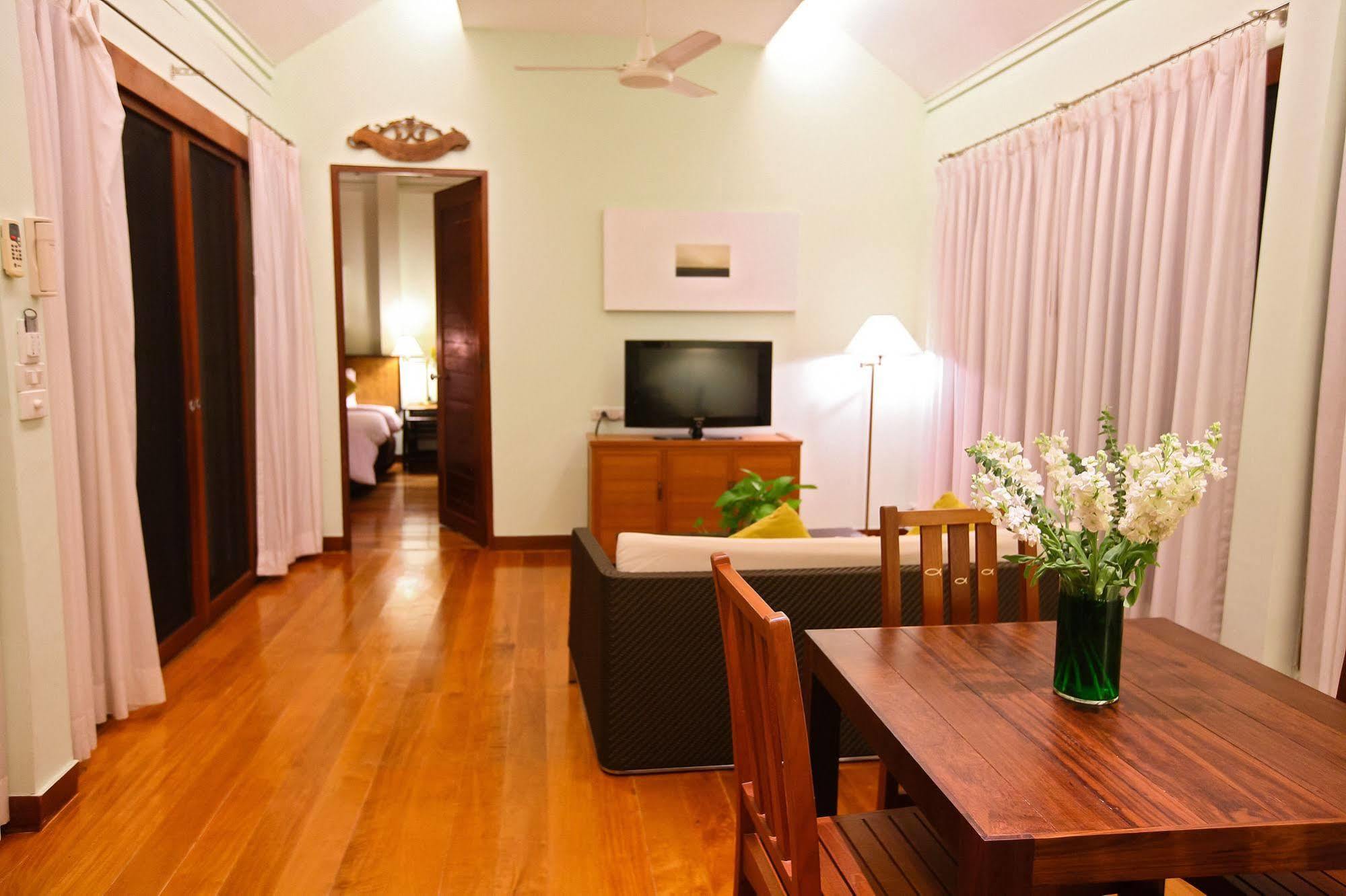 Fisherman'S Resort Haad Chao Samran Ngoại thất bức ảnh